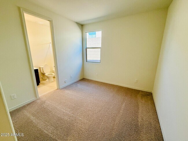 Building Photo - 13803 W Calle De Baca