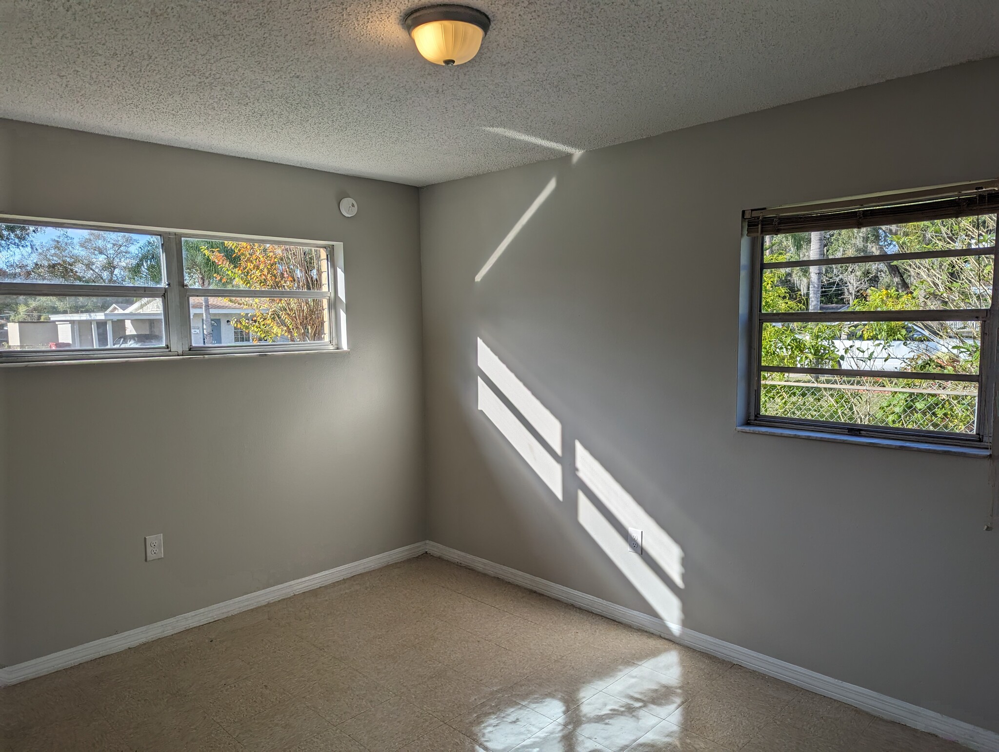 Building Photo - 1302 N Nancy Ter
