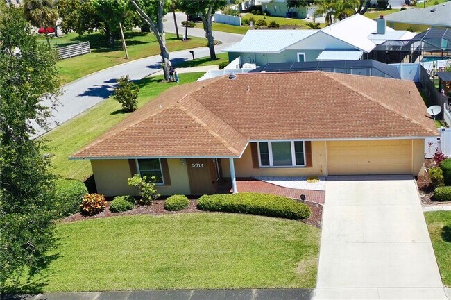 Building Photo - 5314 36th Ave Dr W