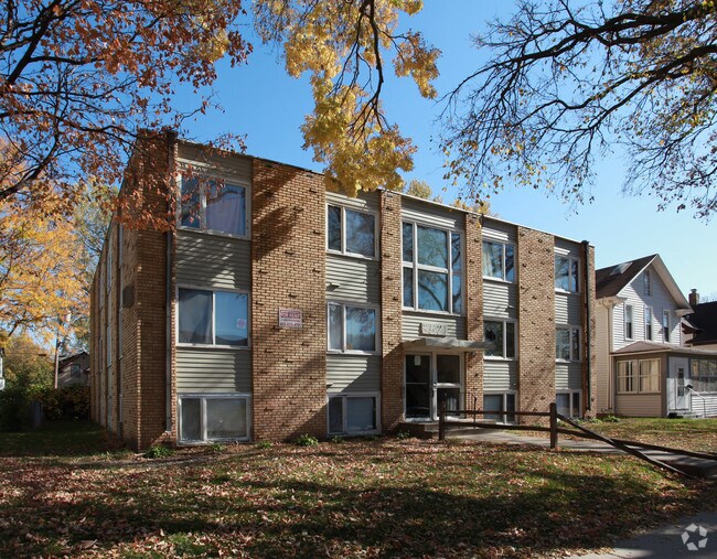 Building Photo - 3521 12th Ave S