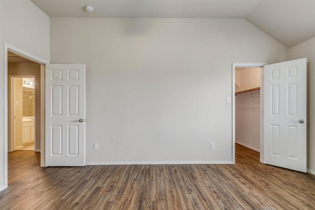 Building Photo - 11570 Beeville Dr