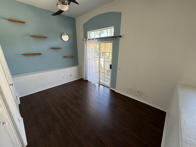 Second bedroom - 12646 Springbrook Dr