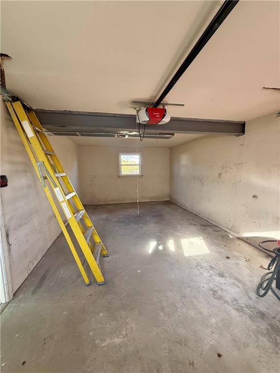 Building Photo - 178 Canonchet Dr