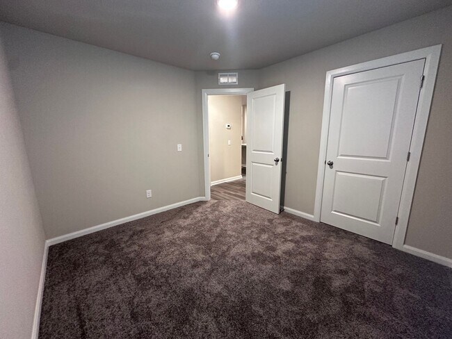 Building Photo - First Month Free!!