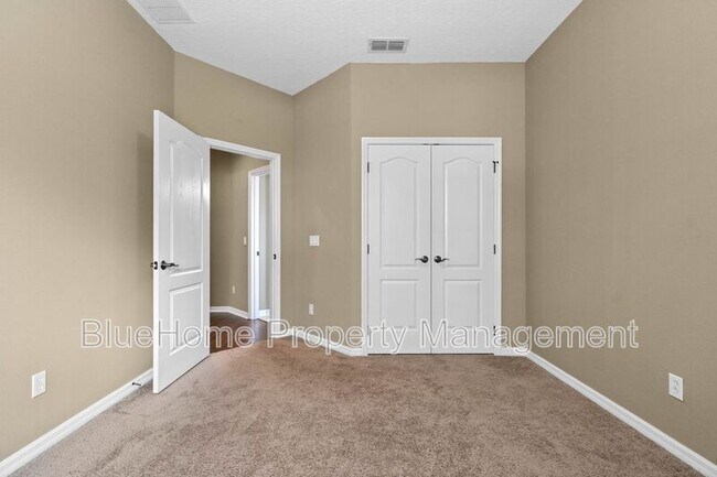 Building Photo - 13130 Penshurst Ln