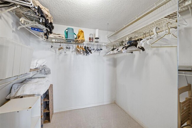 Building Photo - 9495 Blind Pass Rd