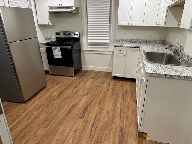 Primary Photo - 13 Center St