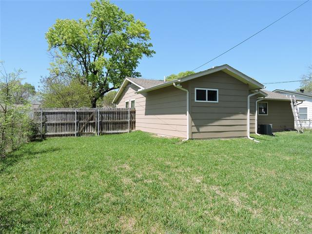 Building Photo - 12238 Oberlin Dr