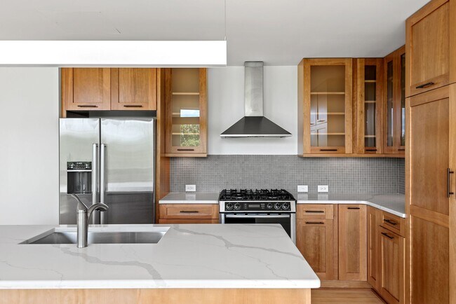 Building Photo - 2BR/2BA Condo at Greenbridge – Available 1...