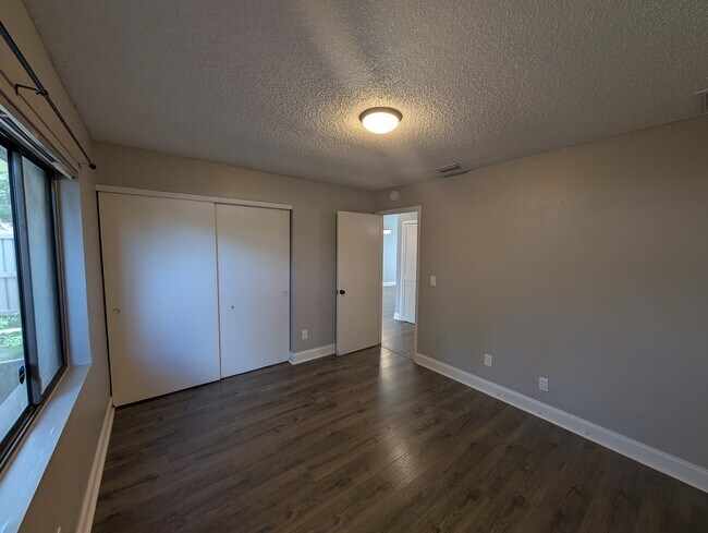 Building Photo - 7807 Amberlea Ct