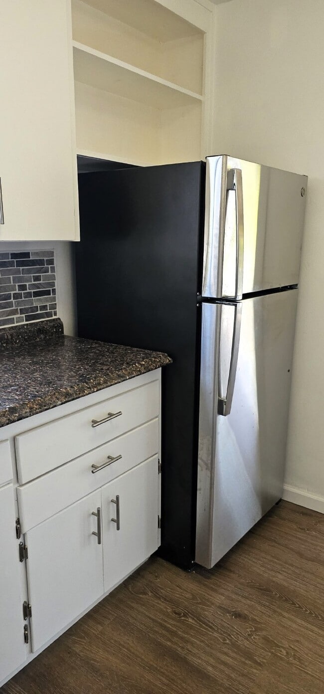 Building Photo - Stunning Capitola Home with Bonus Office &...