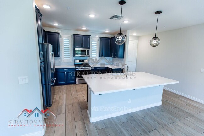 Building Photo - 5100 E Rancho Paloma Dr