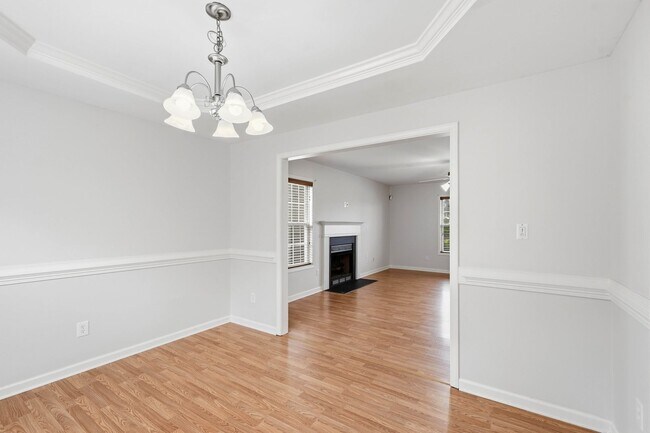 Building Photo - 2305 Gray Goose Loop