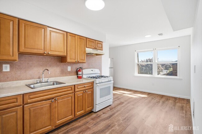 Building Photo - 1719 Raspberry Ct
