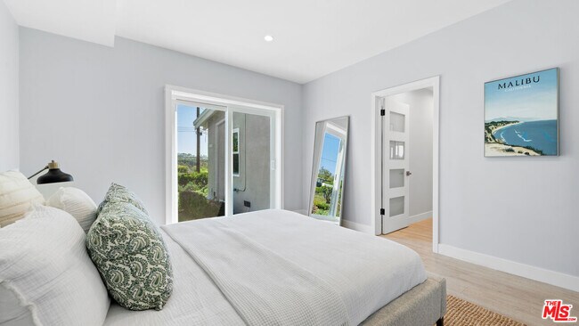 Building Photo - 29740 Baden Pl