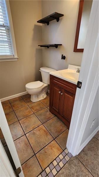 Building Photo - 3330 Ridgefair Dr