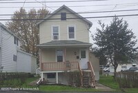 Building Photo - 1007 Line St