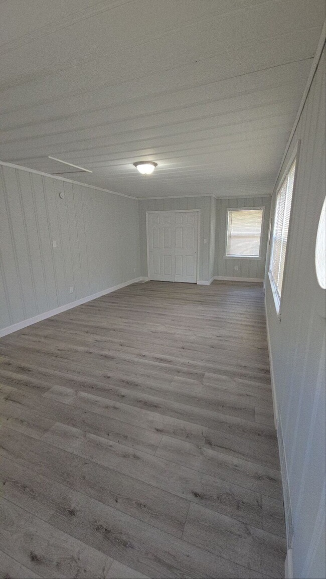 Building Photo - Affordable Comfort in a Great Location — 3BR/1BA Home Coming Soon!