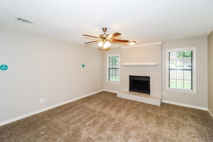 Building Photo - 3016 Shade Tree Cove