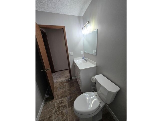 Building Photo - 6662 84th Ct N