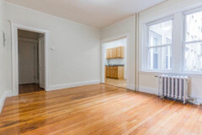 Building Photo - 1167 Boylston St