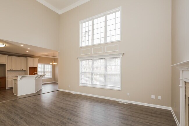 Building Photo - 2609 Democracy Dr