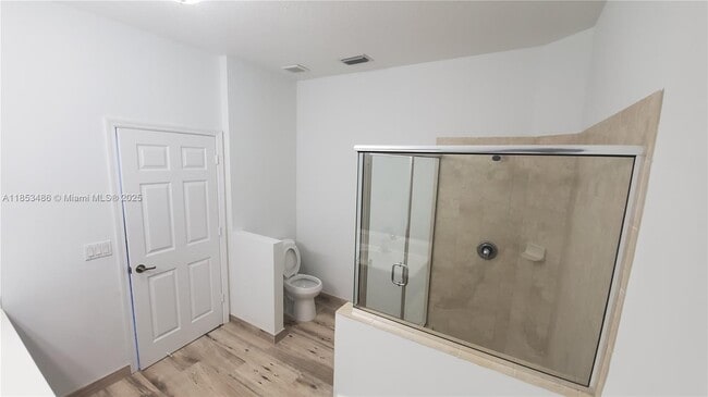 Building Photo - 265 Las Brisas Cir