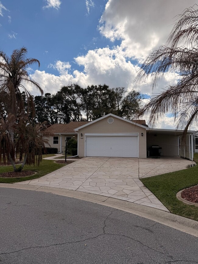 Building Photo - 1430 W Schwartz Blvd