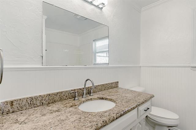 Building Photo - 5821 Circular Dr