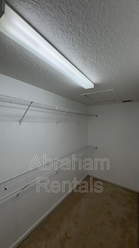 Building Photo - 5004 Hawkstone Dr