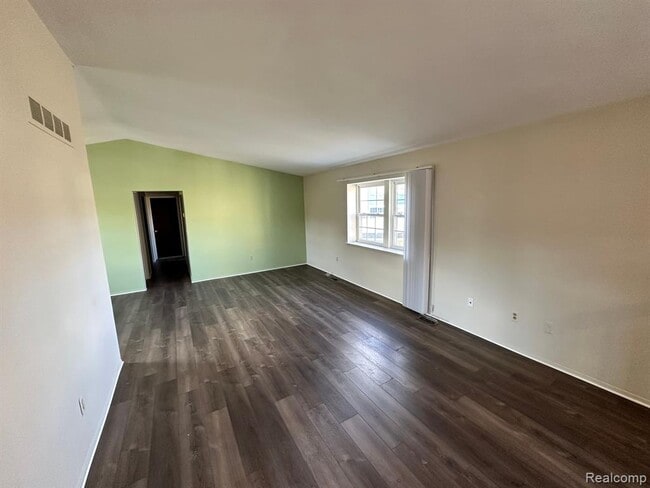 Building Photo - 20923 W Glen Haven Cir