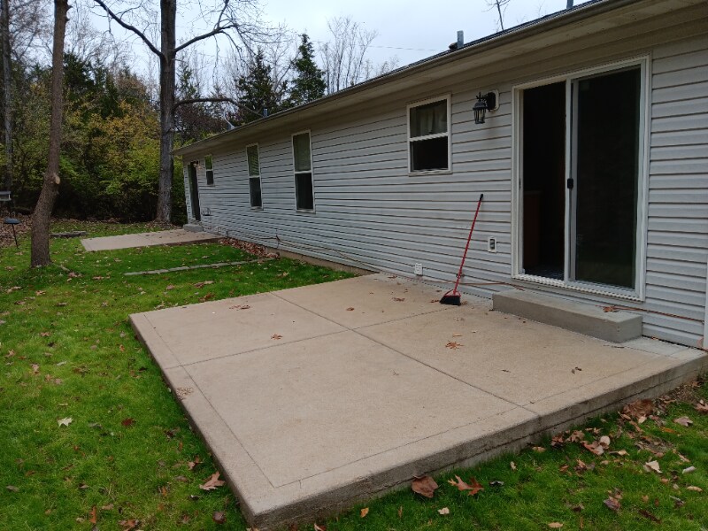 Building Photo - 5520 Carla Dr