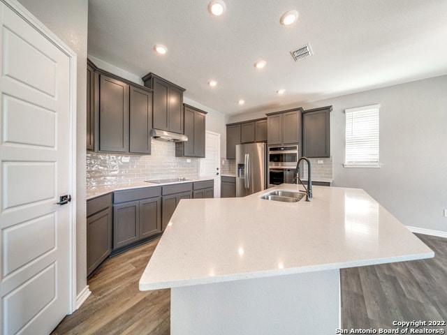 Building Photo - 26006 Los Mirasoles