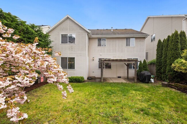 Building Photo - 14081 SW Viewpoint Ct