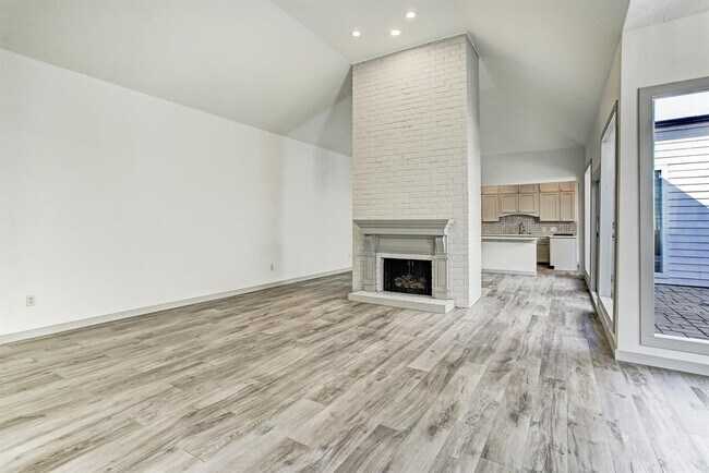 Building Photo - 25 Legend Ln