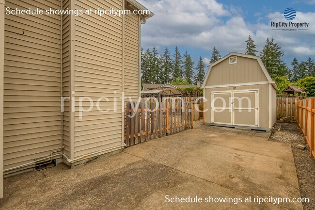 Building Photo - Beautiful 4 Bed/2.5 Bath Home in Tualatin!