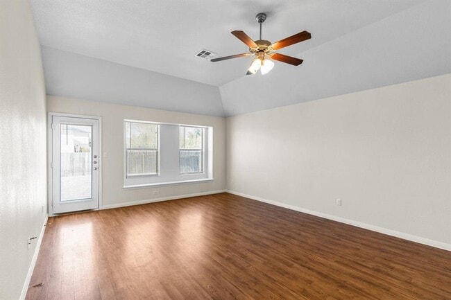 Building Photo - 12920 Snow Ln