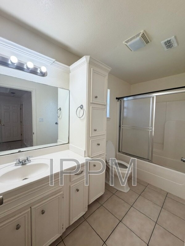 Building Photo - 3240 McAllen Rd