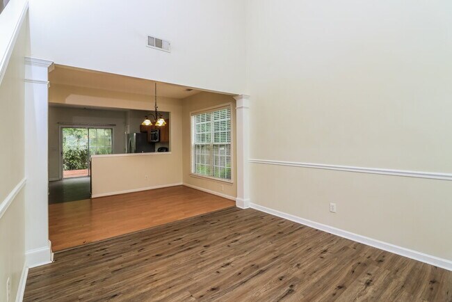 Building Photo - 1080 Dunedin Trail