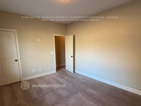 Building Photo - 427 Sweetwater Bridge Cir