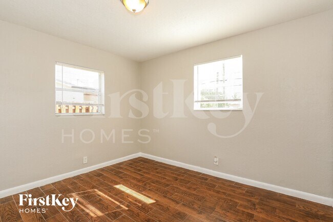 Building Photo - 6532 Eaton St