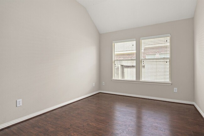 Building Photo - 7611 Waterlilly Ln