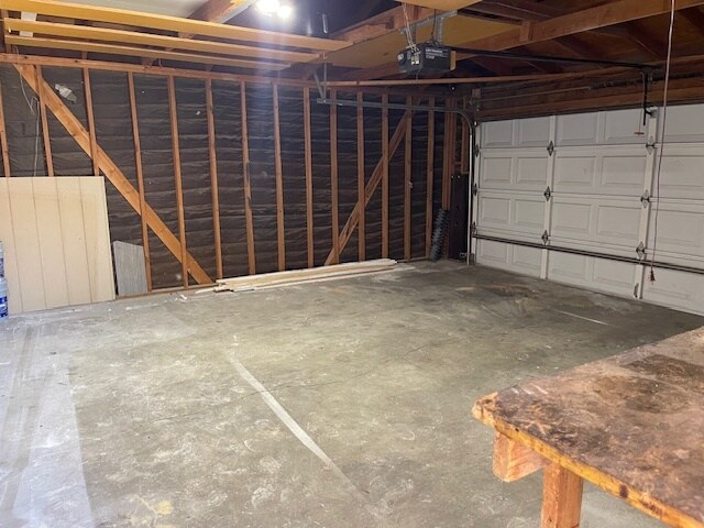 Building Photo - 1396 Terrace Dr