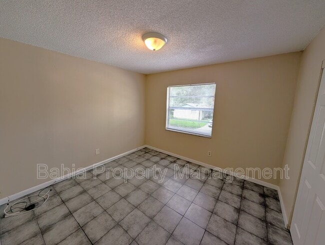 Building Photo - 3307 N 77th St