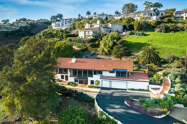 Primary Photo - 4,000 SQ. FT. MESA HOME WITH OCEAN & HARBO...