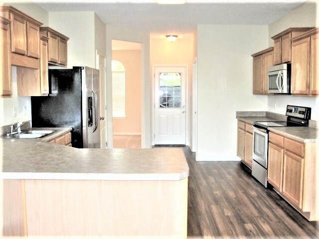 Building Photo - 7138 Arcastle Loop E