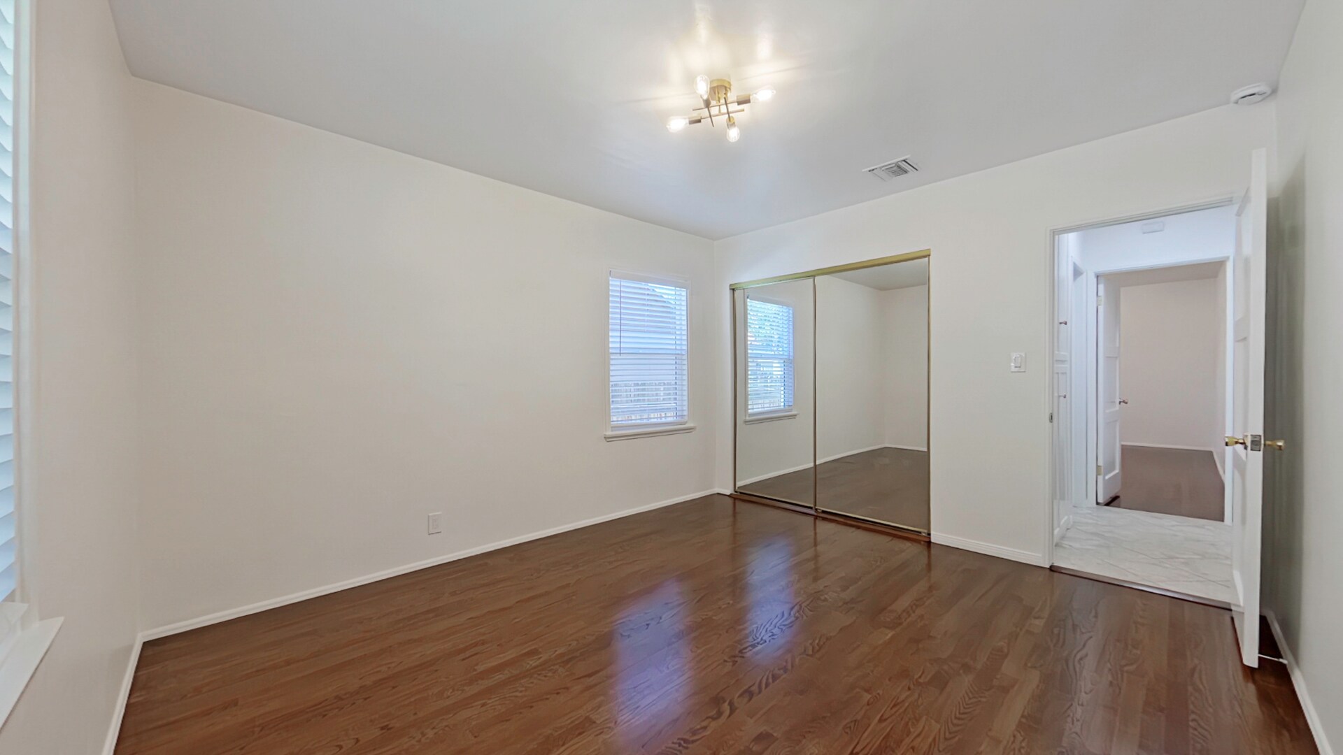 Building Photo - 3250 Las Lunas St