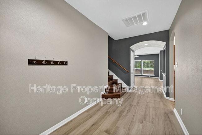 Building Photo - 606 Horn Run