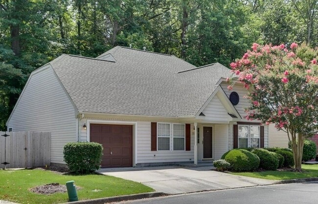 Building Photo - 1133 Lady Ashley Dr