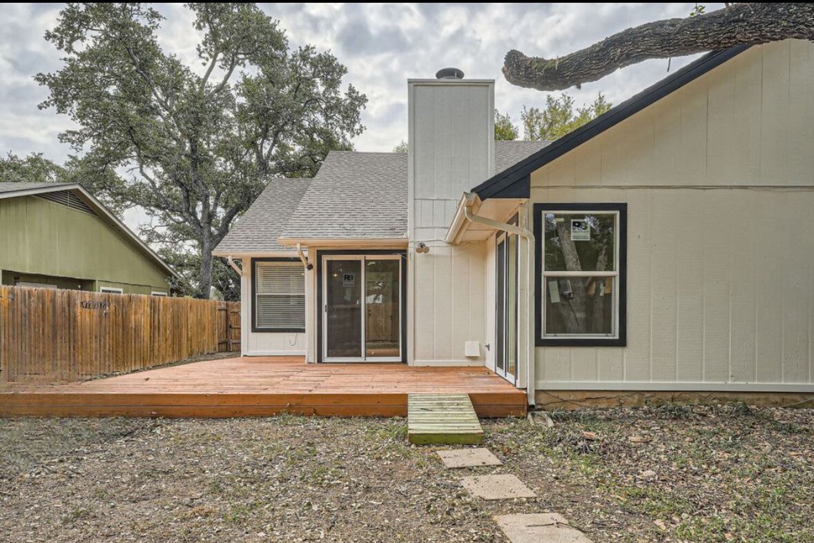 Building Photo - 12408 Coronet St